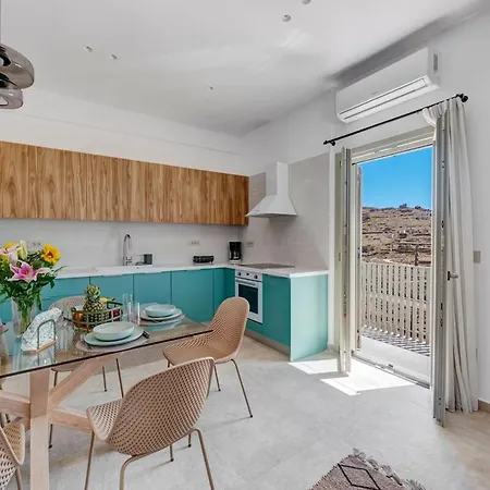 Mule House Apartment