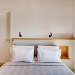 Mule House Apartamento Ano Syros