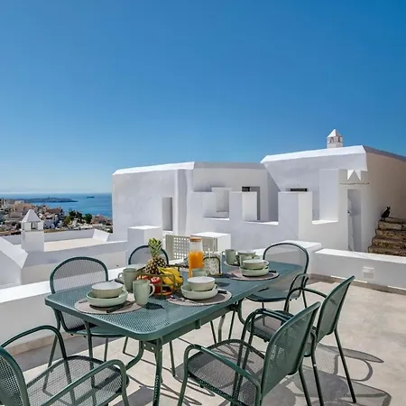 Mule House * Άνω Σύρος