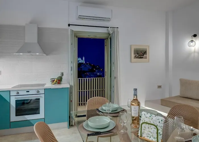 Mule House * Ano Syros