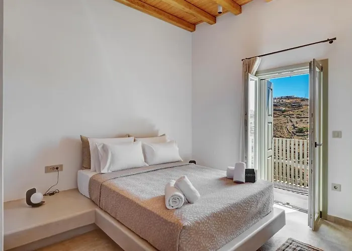 Mule House Ano Syros