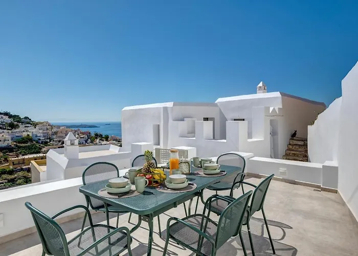 Mule House * Ano Syros